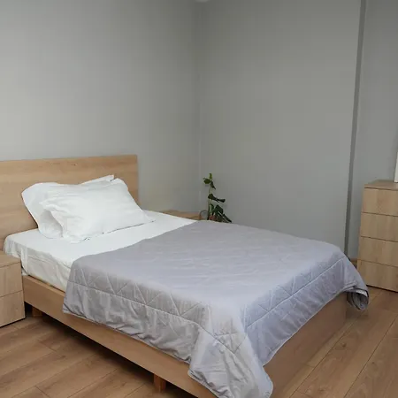 Serenity Apartment *